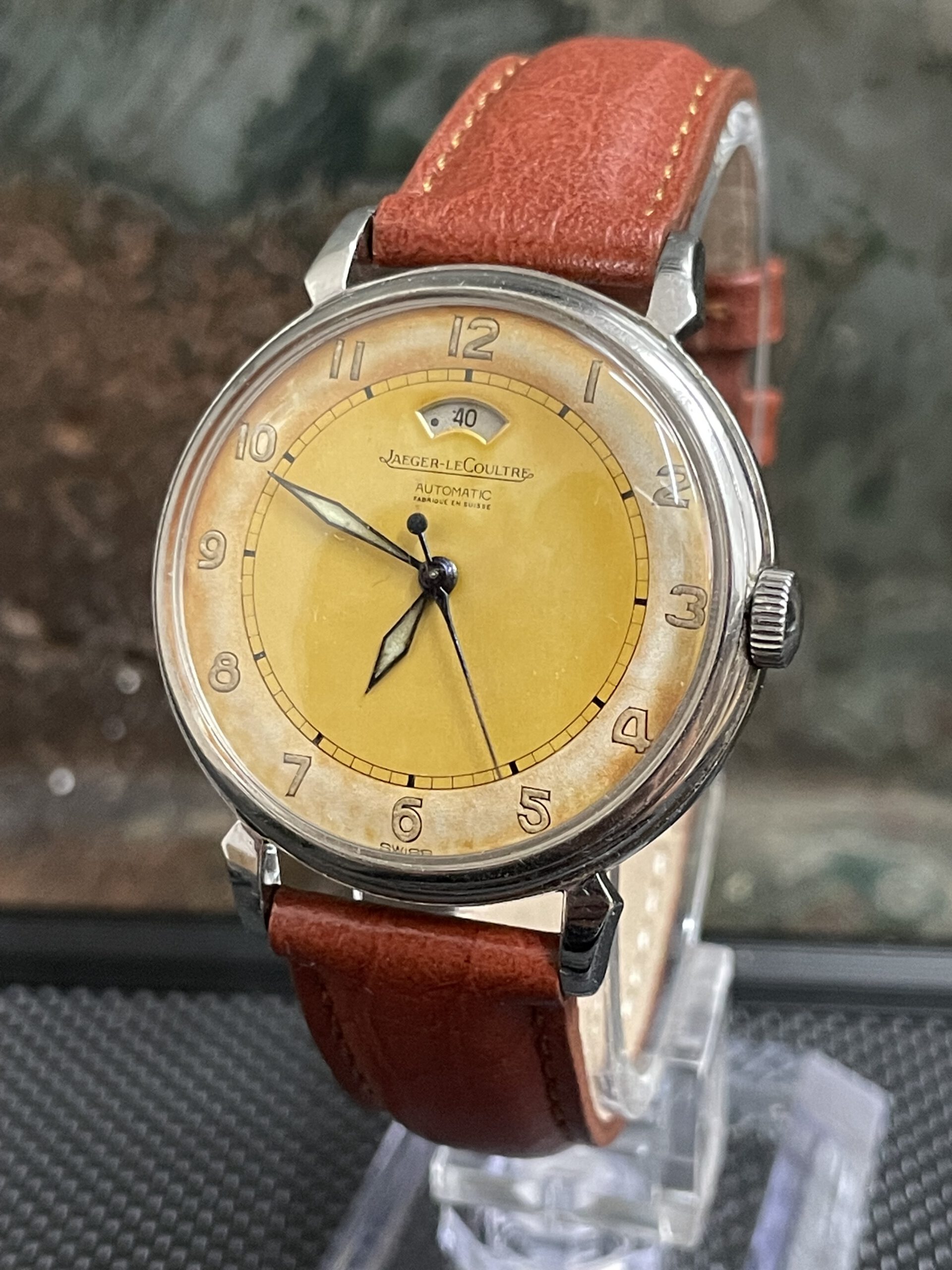 Vintage horloge gerepareerd door vakkundige horlogemaker EM Watch Service Houten