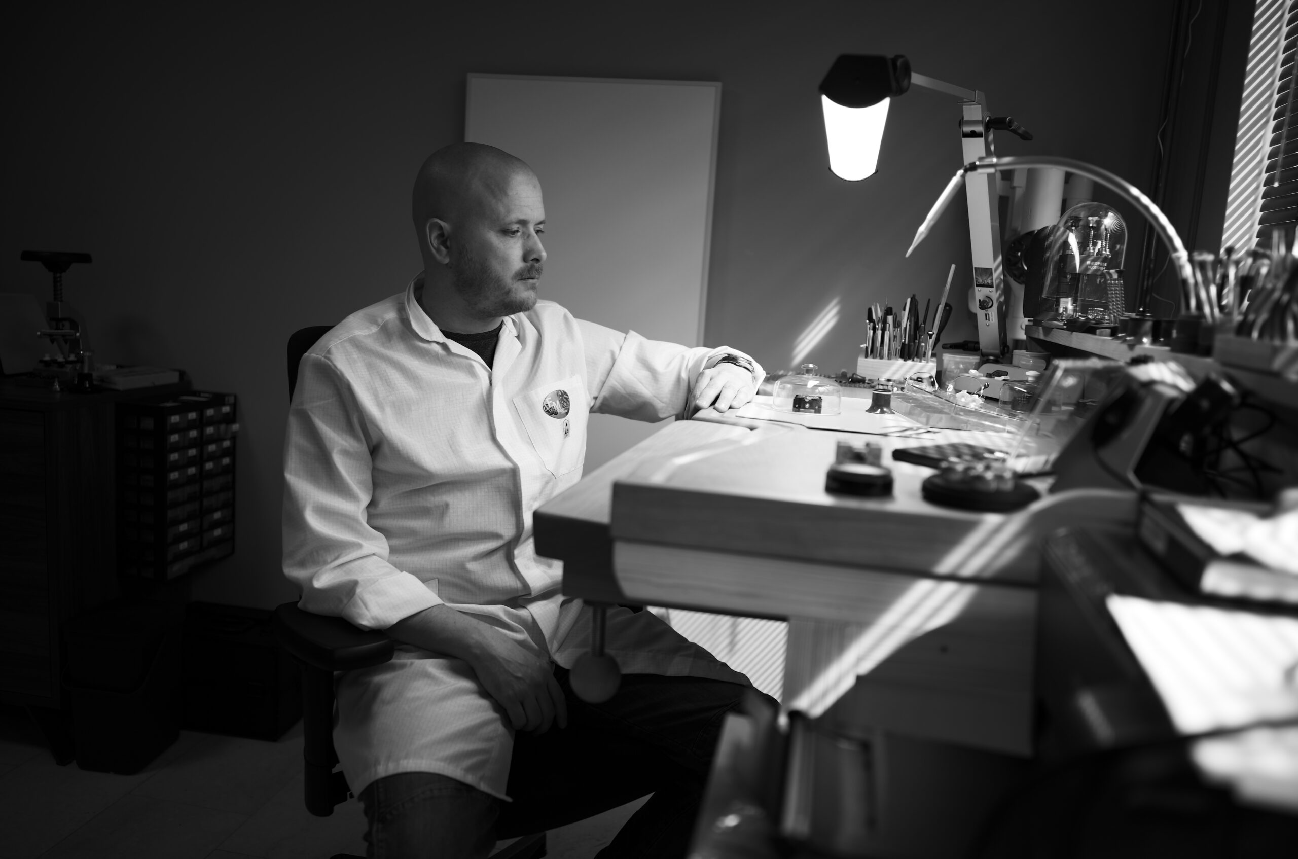 Edwin Meessen gecertificeerd uurwerkhersteller EM Watch Service Houten